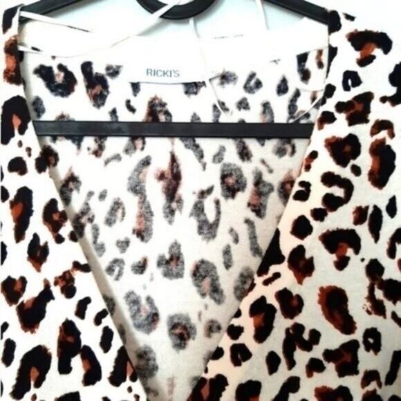 RICKI'S \ Cheetah 🐆 Button Down Cardigan Fine Knit Sweater Cardi Leopard Sz S - Picture 9 of 14